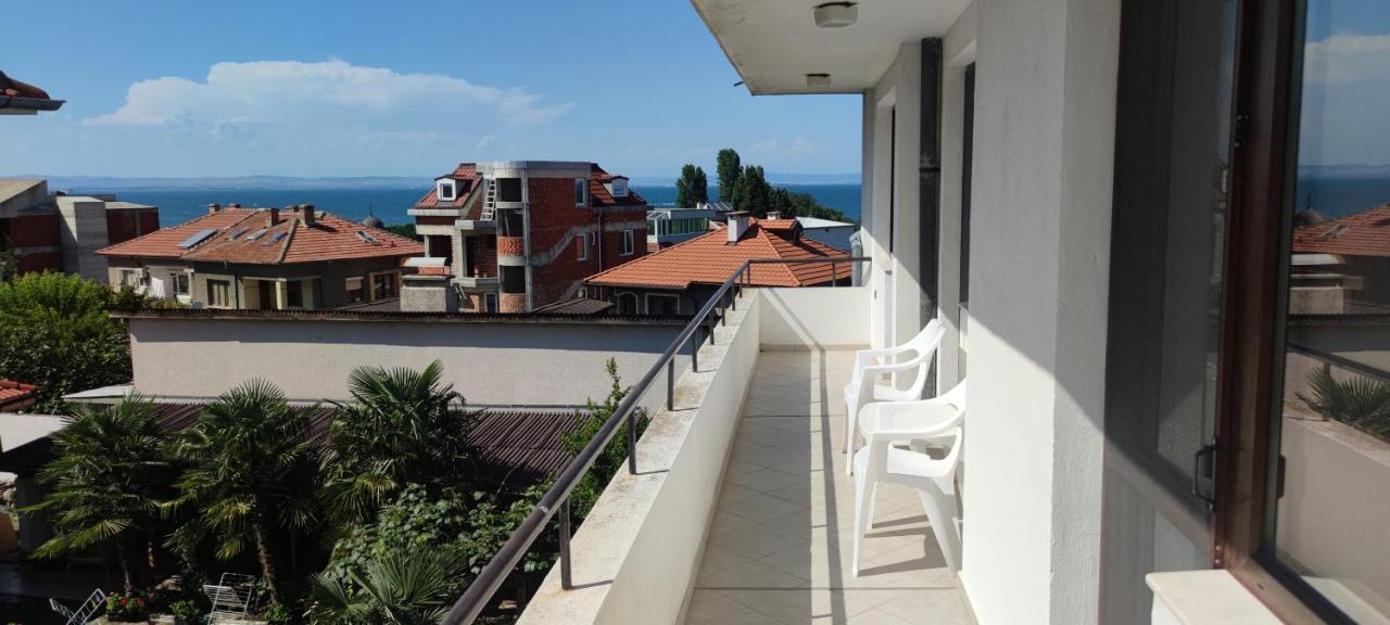 Yanevi Apartments Tschernomorez Exterior foto